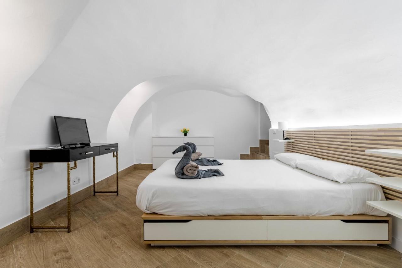 El Triangulo Del Arte - Jacuzzi Lägenhet Madrid Exteriör bild
