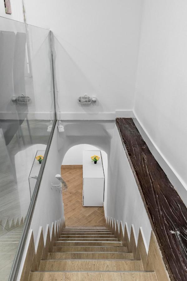El Triangulo Del Arte - Jacuzzi Lägenhet Madrid Exteriör bild